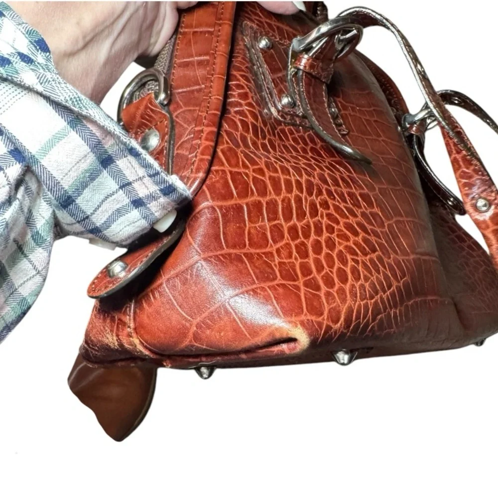 NORDSTROM Elegant Brown Crocodile-Embossed Leather Handbag